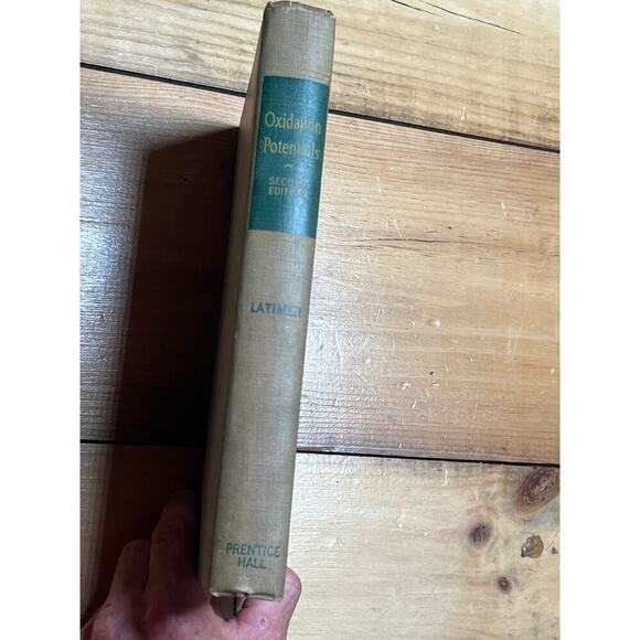 Oxidation Potentials - Second Edition - Wendell M. Latimer (1953) - Picture 9 of 10